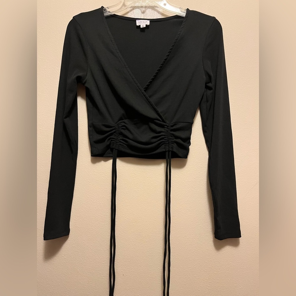 Crop Top​